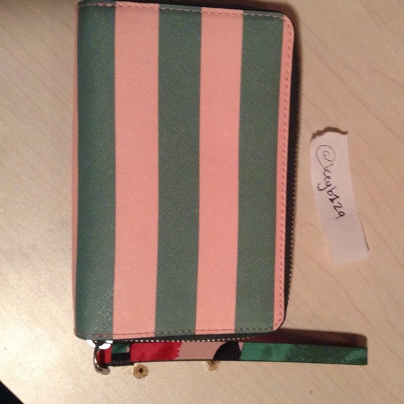 Two-design Marc by Marc Jacobs Wristlet - Picture 2 of 3