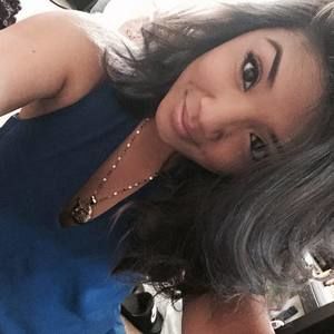 Meet your Posher, Angelica