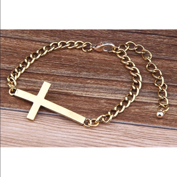 Jewelry - Beautiful Gold Filled Cross Bracelet