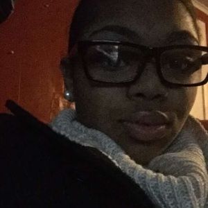 Meet your Posher, Miya