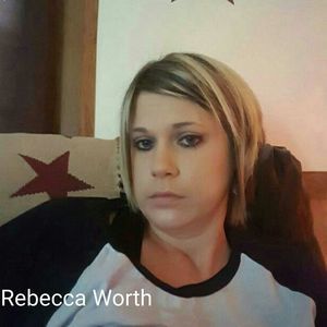 Meet your Posher, Rebecca