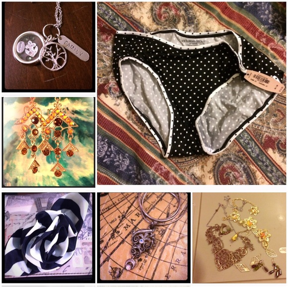 Jewelry bundle with VS panties