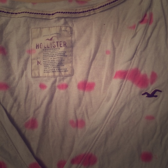 hollister V neck