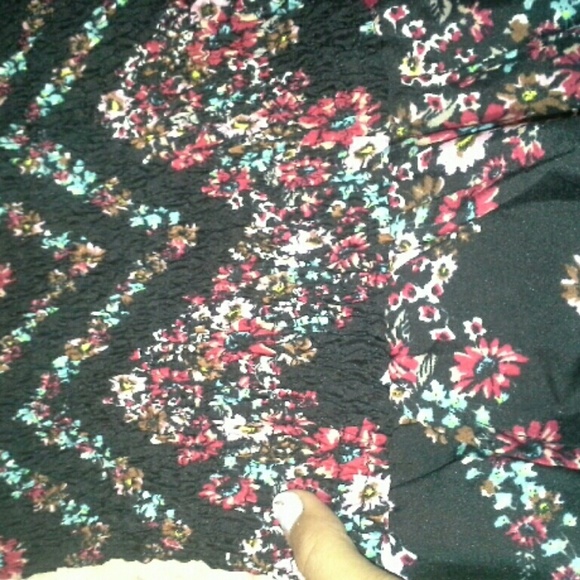 Strapless floral romper - Picture 2 of 2