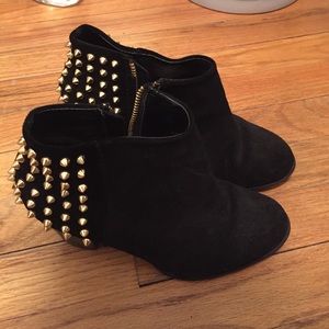Zara studded suede booties black size 7