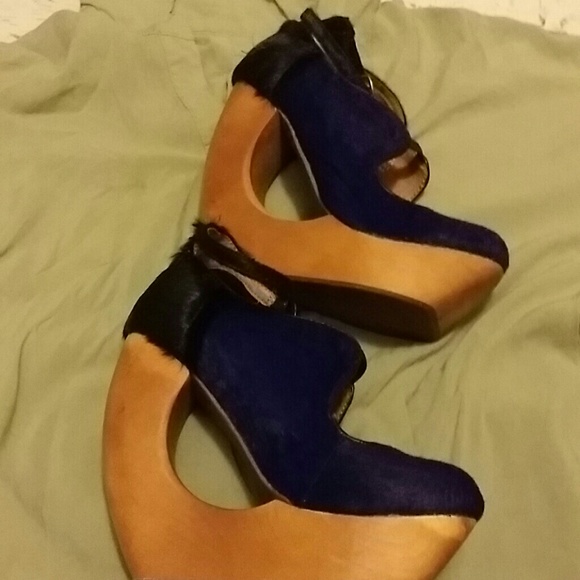 Jeffrey Campbell Wedges - Picture 2 of 4