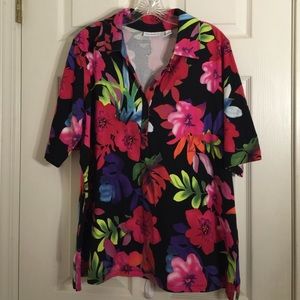Tropical pullover short-sleeved top