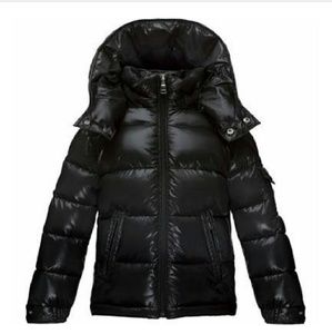 Meet your Posher, Sha