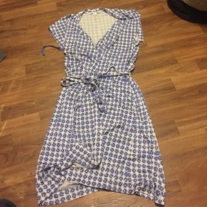 Diane Von Furstenberg cap sleeve dress wrap