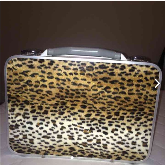 Briefcase