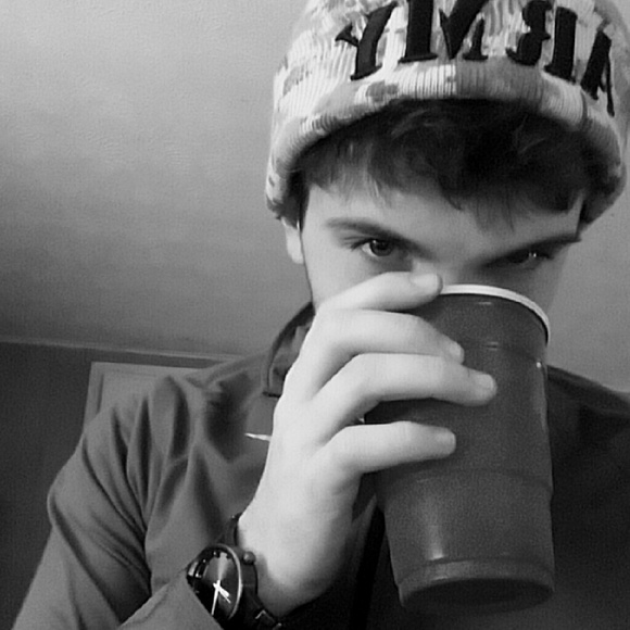 Meet your Posher, Ben - Picture 1 of 1