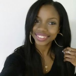 Meet your Posher, Jasmine