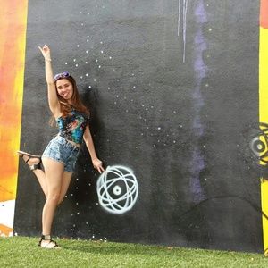 Meet your Posher, Stephanie