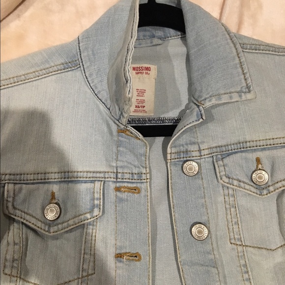 Jean jacket - Picture 2 of 4