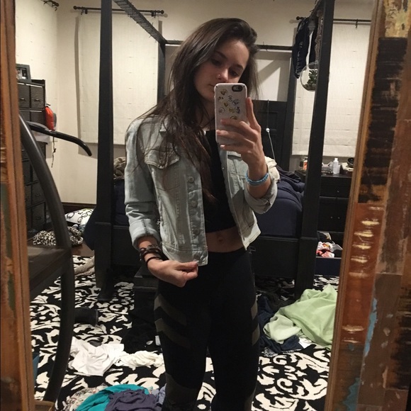 Jean jacket - Picture 3 of 4