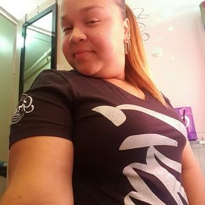 Meet your Posher, Crystal