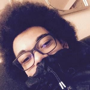 Meet your Posher, Isaiah