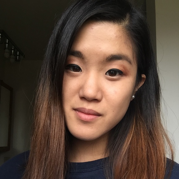 Meet your Posher, Abbie