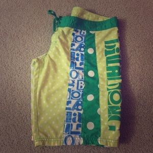 Women's size 11 billabong board shorts