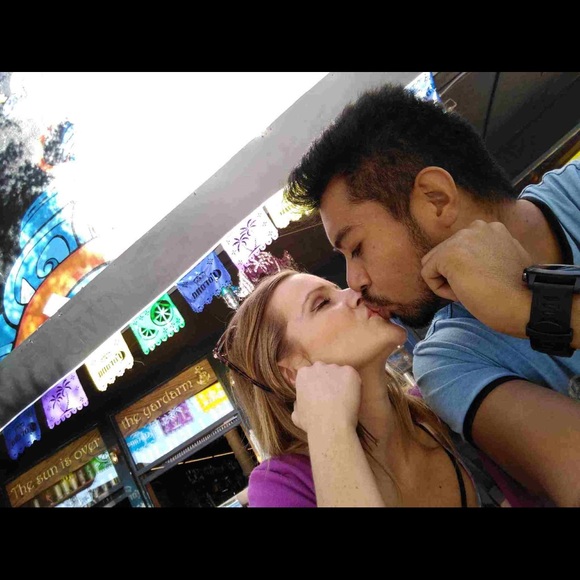 Meet your Posher, Brittany - Picture 3 of 4