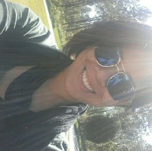 Meet your Posher, Sami