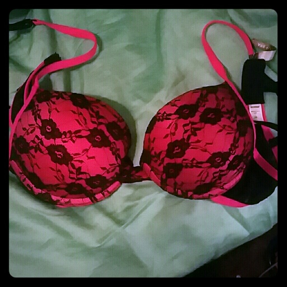 ❌SOLD❌ Never worn push up bra