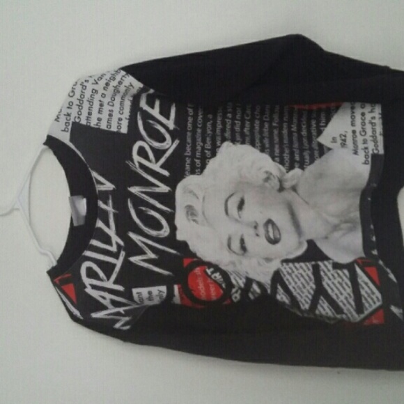 Marilyn Monroe crew neck