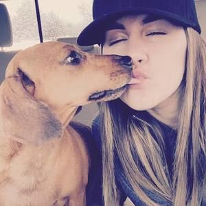 Meet your Posher, Brook