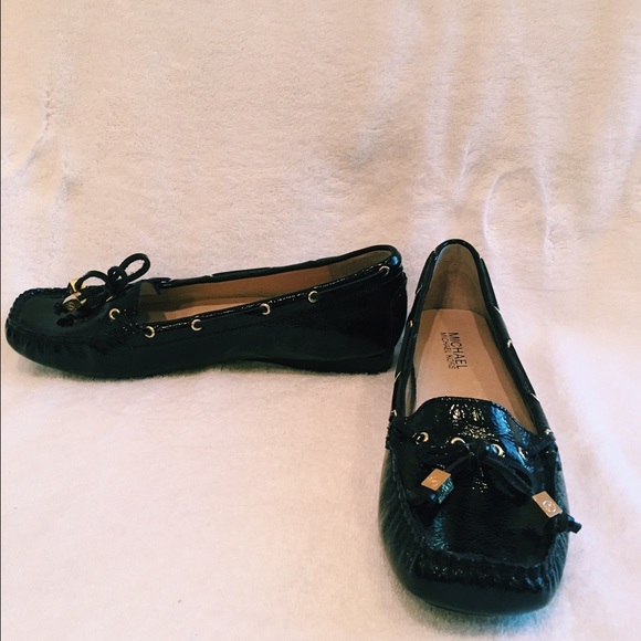 Michael Kors black flats - Picture 2 of 3