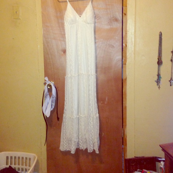 Long lace dress