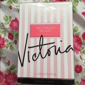 VS Victoria perfume