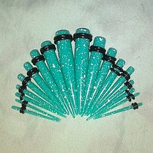 Taper Kit Metallic Spots Aqua Acrylic Taper?