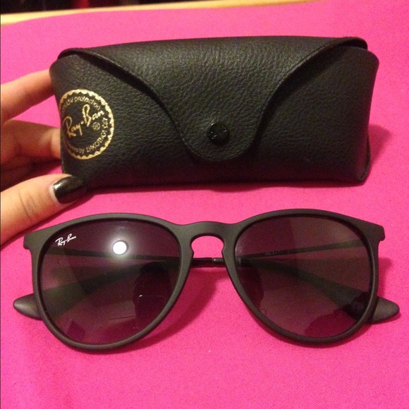Erika RAY BAN sunglasses