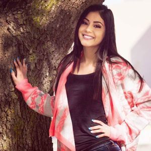 Meet your Posher, Charissa