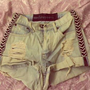 One teaspoon shorts