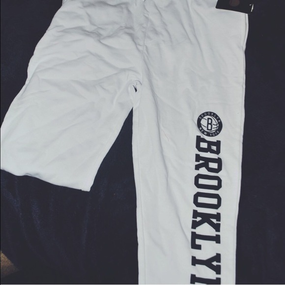 NBA New York Nets Logo Sweatpants - Picture 2 of 2
