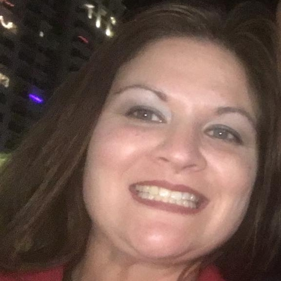 Meet your Posher, Jennie - Picture 1 of 1