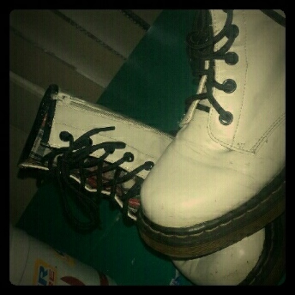 White combat boots plaid lined super cute