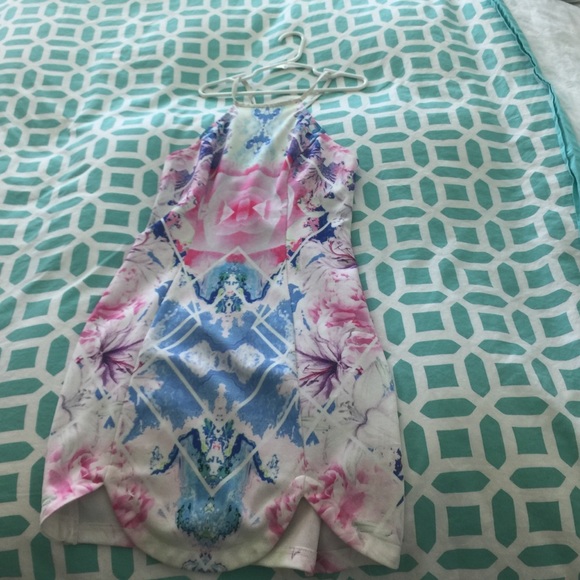 LF Dress - Picture 2 of 2