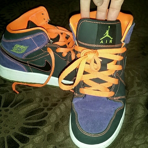 Nike Shoes - Nike Air Jordans youth 5