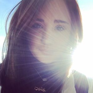 Meet your Posher, Jillian