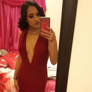 Meet your Posher, Mariselis