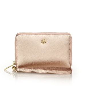 2015 Tory Burch rose gold wristlet / wallet