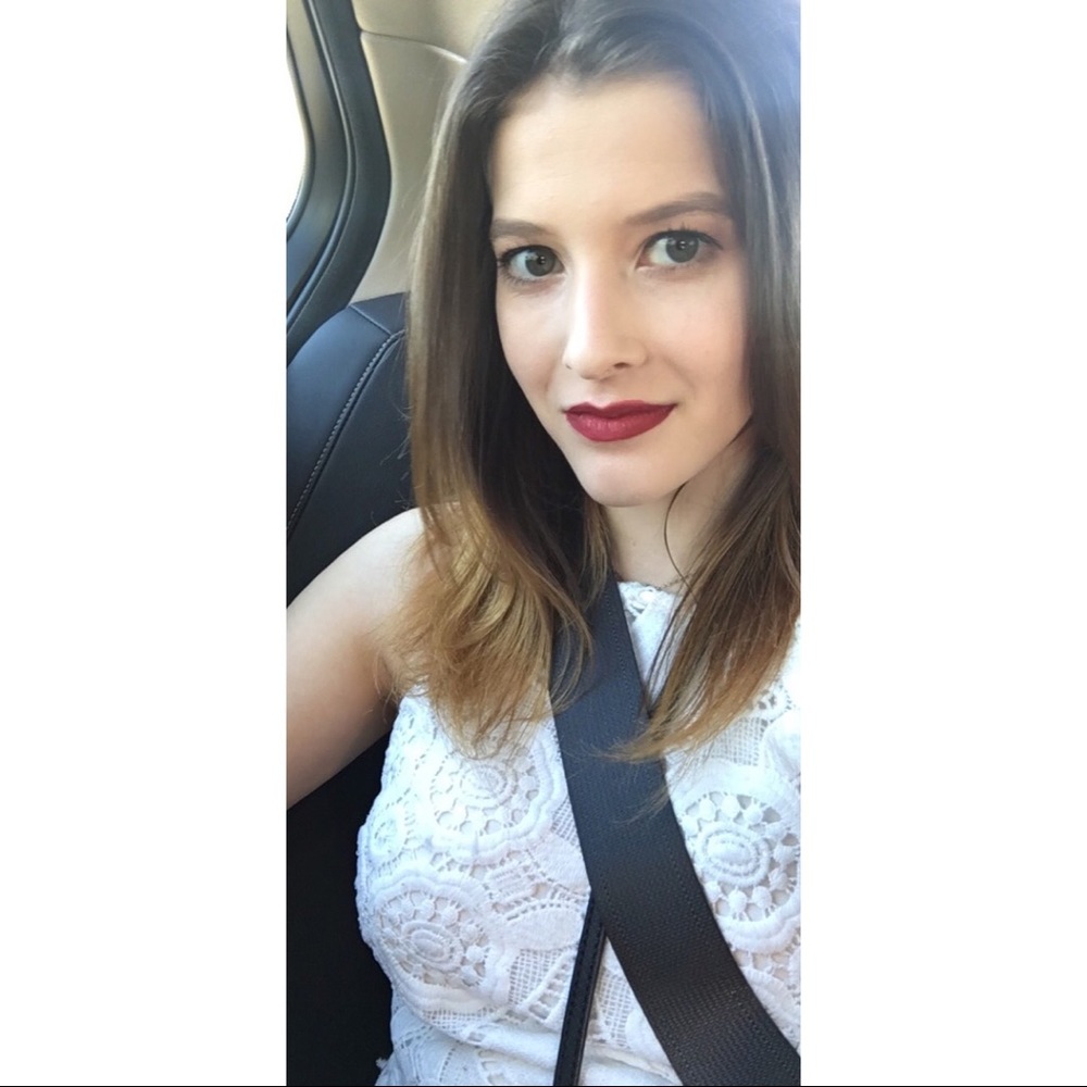 Meet your Posher, Katie.