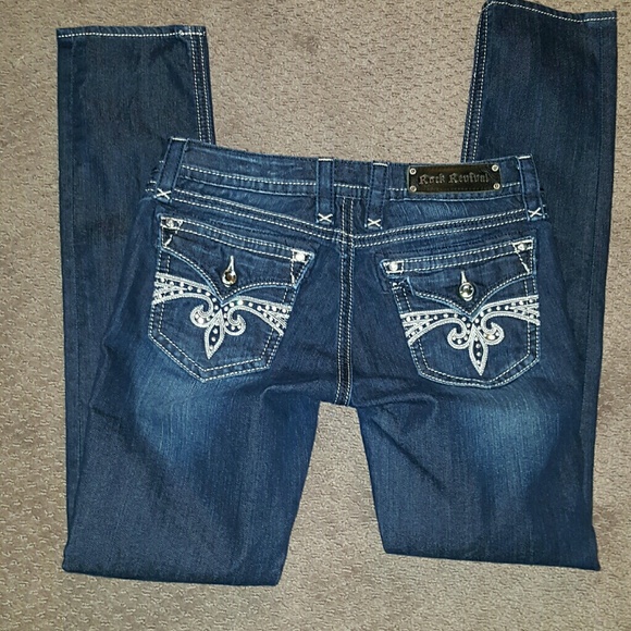SOLD Rock revival skinnys size 29 inseam 32