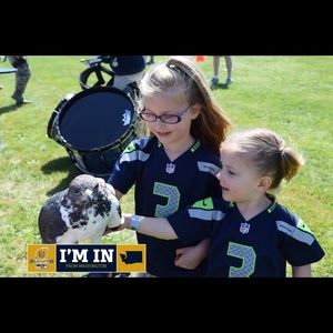 Meet your Posher, Darcy