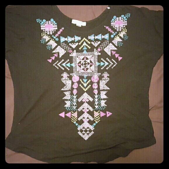 Forever 21 Aztec crop top - Picture 1 of 2
