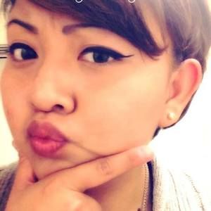 Meet your Posher, Tia yi