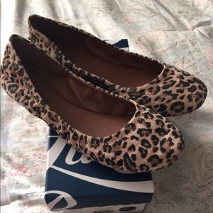 NEW Leopard Flats