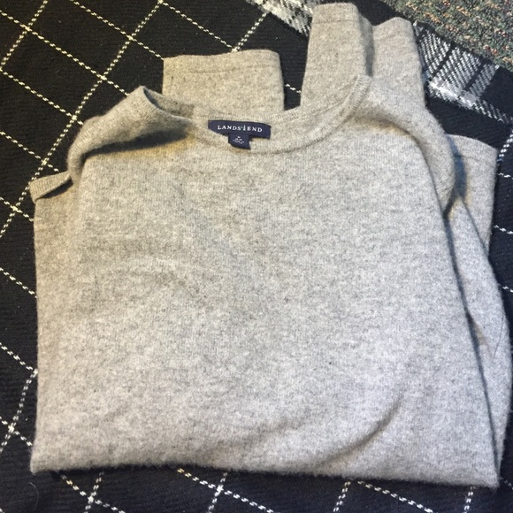 Cashmere sweater